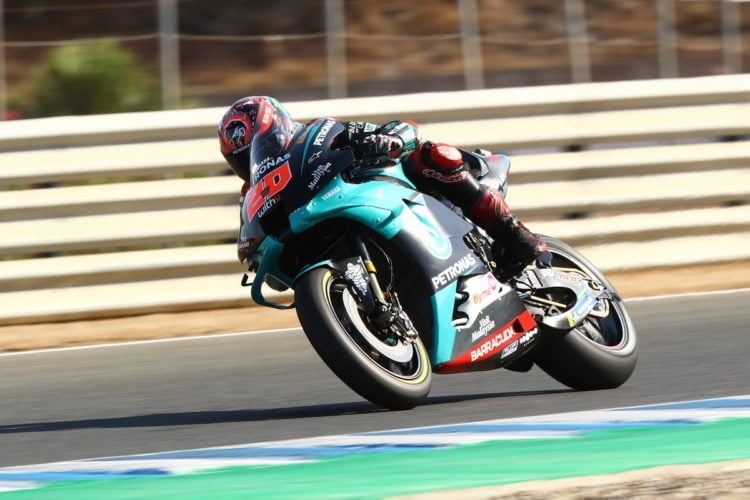 Quartararo eases to maiden MotoGP win at Jerez, Marquez crashes