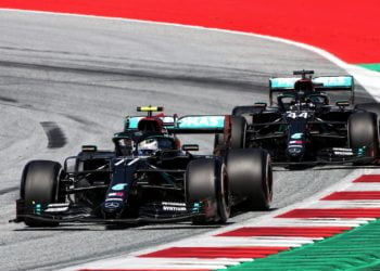 Hamilton planned to take late ‘risk’ in Bottas fight
