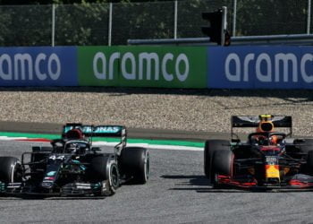 Hamilton: ‘I can’t believe we came together again’, insists it was a racing incident