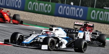 Williams narrowly misses points, but back in the mix