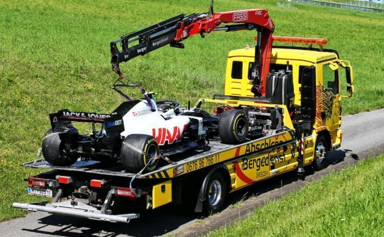 Haas has ’emergency step’ to tackle overheating brakes – Grosjean