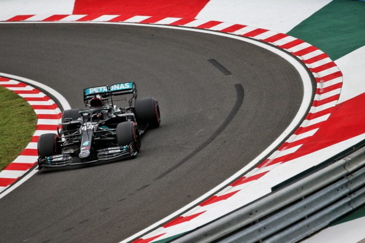 Mercedes’ Wolff dismisses Ferrari’s ‘BS’ engine claim