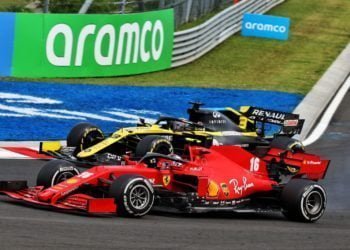 Ricciardo: Renault pace better than Ferrari