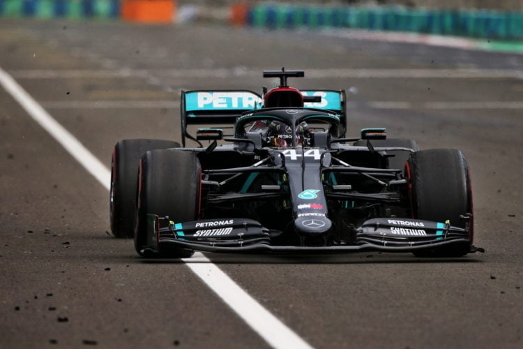 Mercedes insists ‘gaps are nothing’ despite unbeaten start