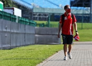 Suspected intercooler issue benches Vettel from FP1