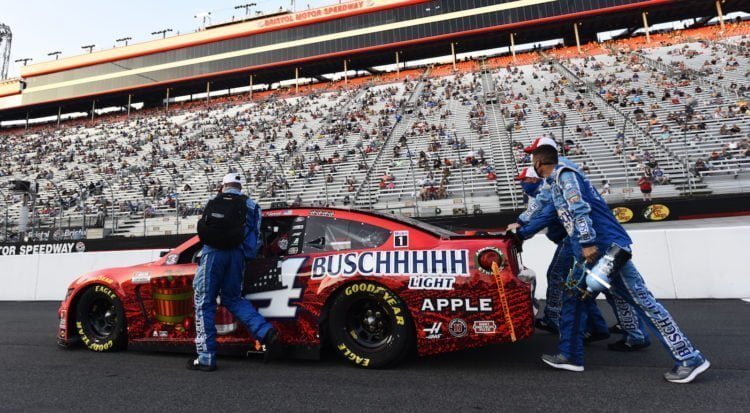 Kevin Harvick draws pole for Kansas Speedway race