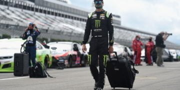 Kurt Busch notches Cup race 700 at Indianapolis Motor Speedway