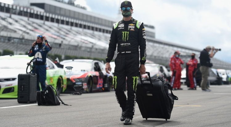 Kurt Busch notches Cup race 700 at Indianapolis Motor Speedway