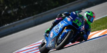 Bastianini fends off Lowes at Brno for second successive Moto2 win