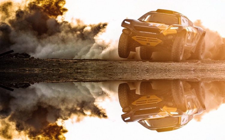 Hamilton-backed vegan burger restaurant partners with Extreme E