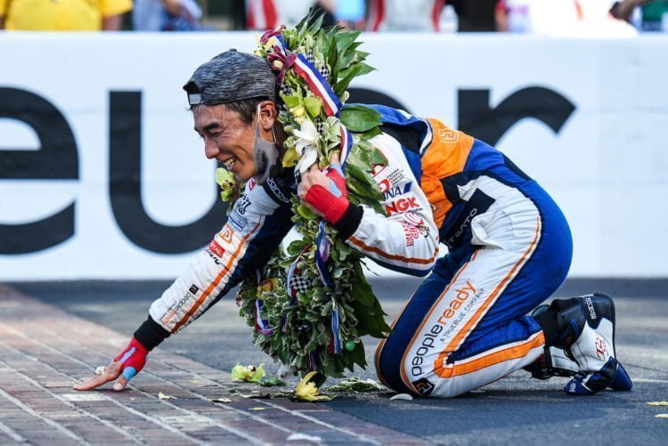Sato fends off Dixon to claim second Indy 500 win