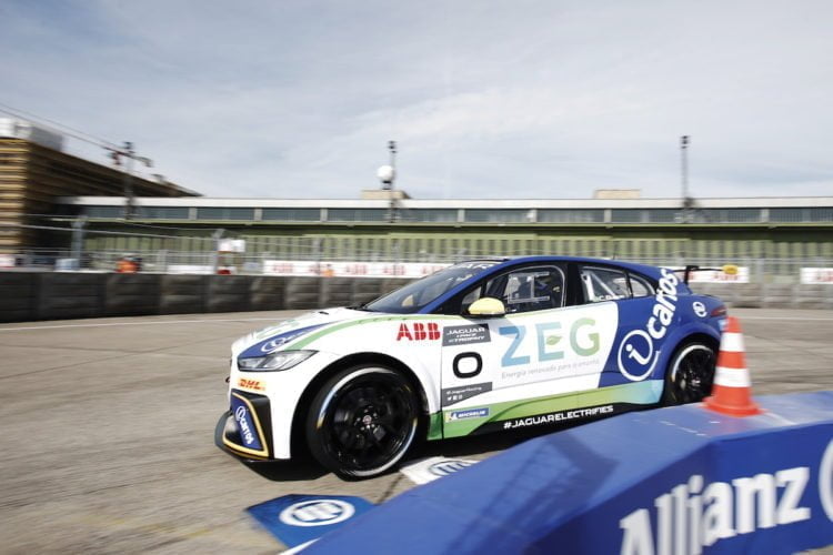 Bueno takes dominant Berlin Race 1 win over debutant Foster