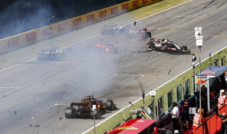 Tuscan GP red flagged on Lap 9 after two big crashes