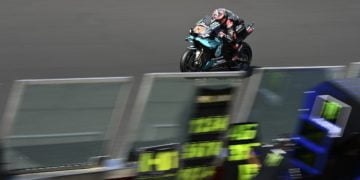 Quartararo denies Dovizioso to lead first Catalan MotoGP practice