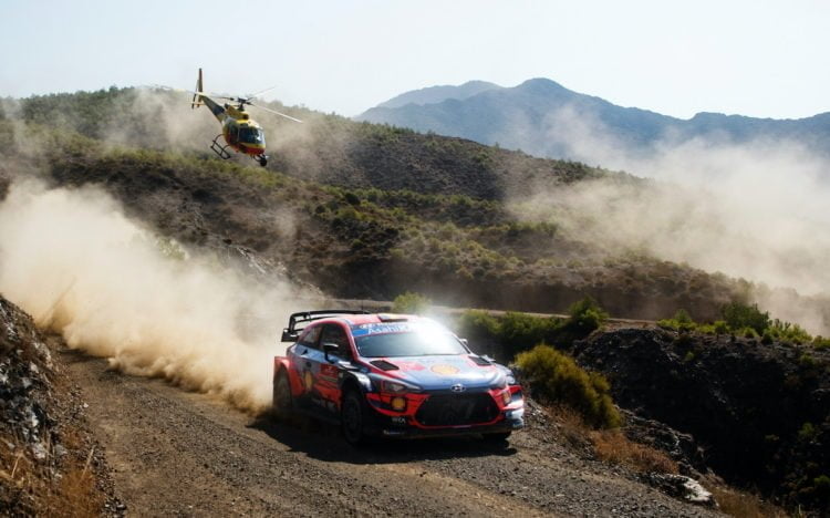 Neuville takes Rally Turkey lead after dramatic Saturday