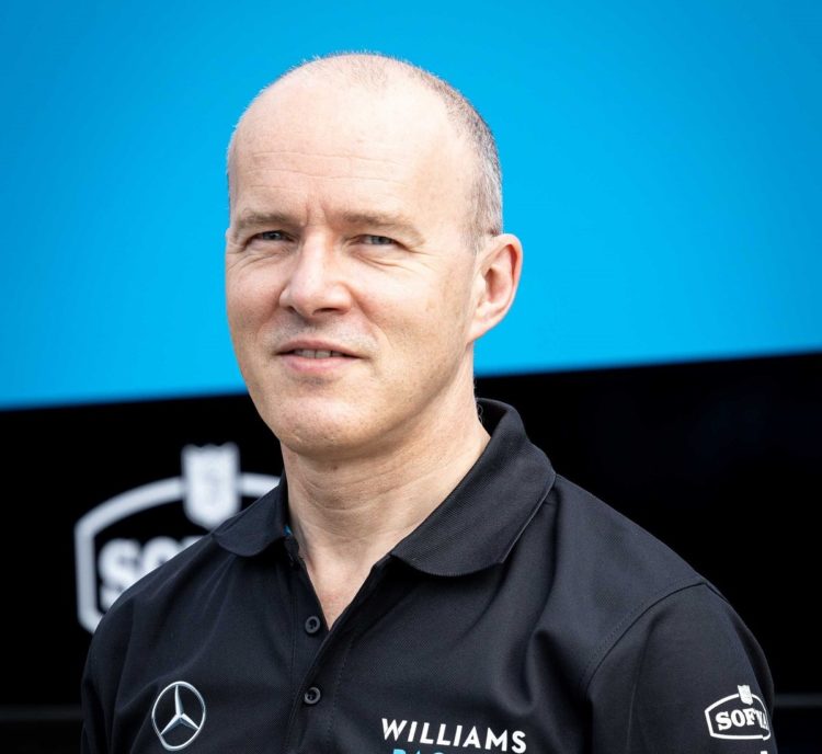 Roberts to lead Williams on interim basis