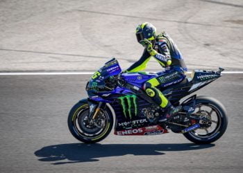 Rossi heads messy FP3 session at home in Misano, factory KTMs to contest Q1
