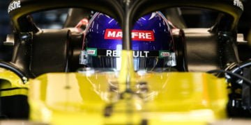 In photos: Alonso returns to F1 test action with Renault