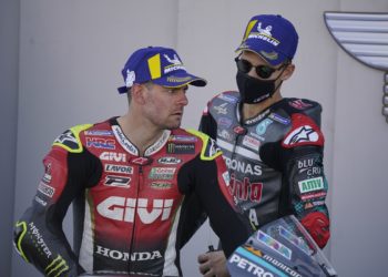 Crutchlow to undergo MRI scan following shoulder ‘snap’ in Alcaniz GP