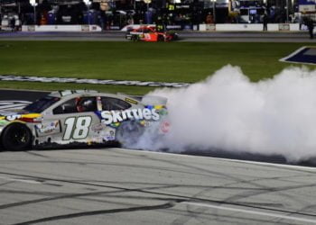 Kyle Busch scores first win of 2020 at Texas Motor Speedway