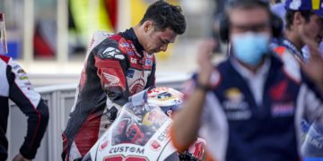 Nakagami “surprised” by Marquez’s “extra side grip”