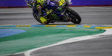 Rossi: Yamaha ‘very difficult to ride’ in intermediate conditions