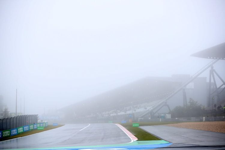 Gloomy Eifel weather gives F1 an early two-day experiment