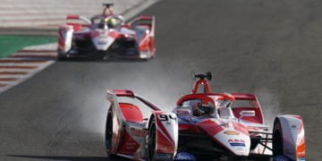 Alex Lynn heads Day 2 of Formula E pre-season testing