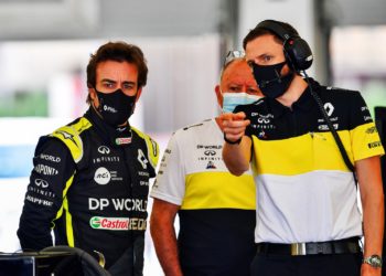 Gallery: Alonso continues to prepare for F1 return in Bahrain