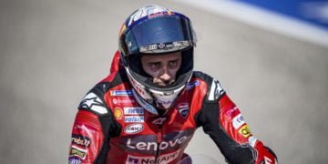 Dovizioso evaluating taking legal action against Ducati MotoGP squad