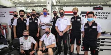 Thursday at Bahrain: swift hellos and farewell gifts