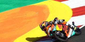 Fernandez claims crushing Portuguese Moto3 win, Arenas holds on to win title