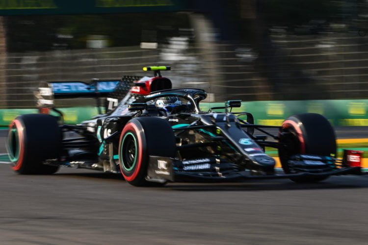 Mercedes breaks F1 record with seventh straight title