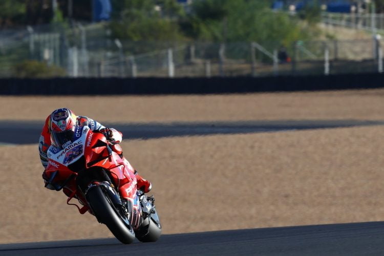 Miller leads damp European MotoGP FP1, Gerloff subs for Rossi on Friday