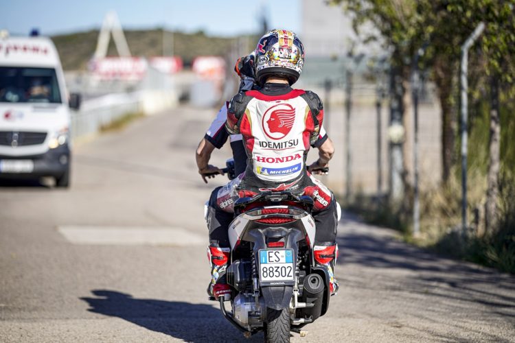 ‘Comfortable’ Nakagami surprised to crash out of Valencia GP