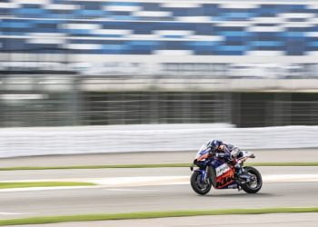 Home-hero Oliveira leads Portuguese GP FP1 for Tech 3 KTM