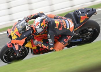 Espargaro and KTM take shock pole for European MotoGP contest at Valencia