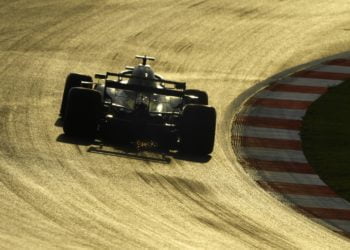 Why are Formula 1 drivers so slow at Istanbul Park?