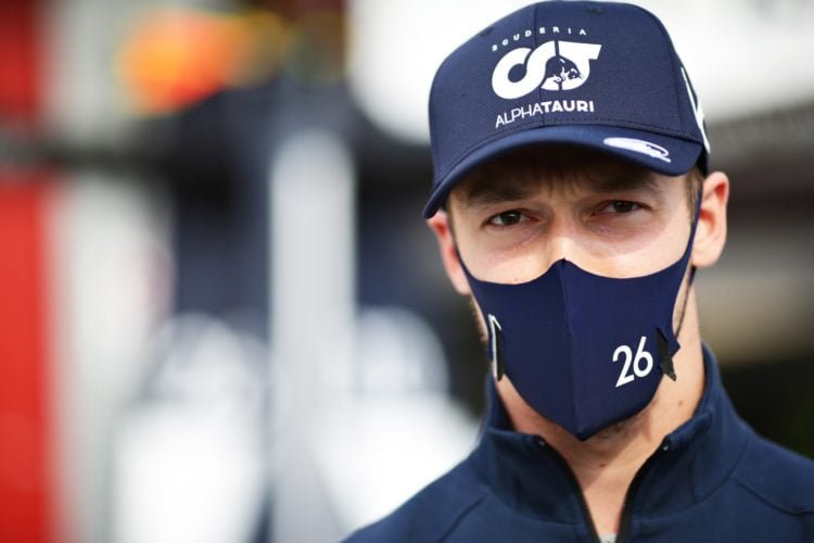 Kvyat: AlphaTauri should target Ferrari in standings