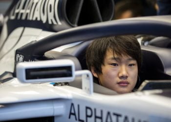 AlphaTauri hopeful Tsunoda wraps up maiden F1 test
