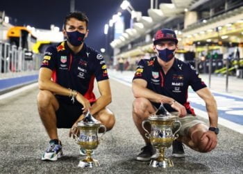 Red Bull won’t decide on Albon until after Abu Dhabi