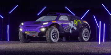 Hamilton’s Team X44 unveils Extreme E livery