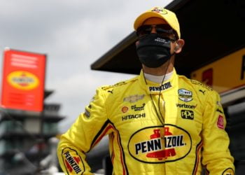 Castroneves inducted into Penske Hall of Fame