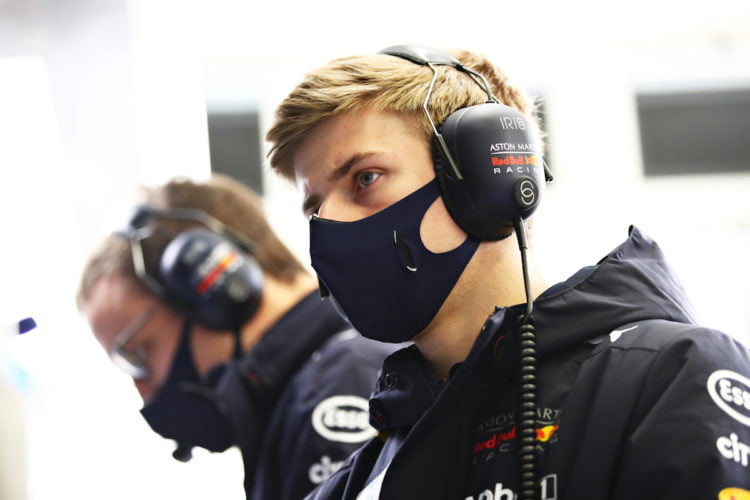 Vips and Buemi to drive for Red Bull at F1 post-season test