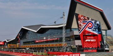 Silverstone renames pit straight in honour of Hamilton