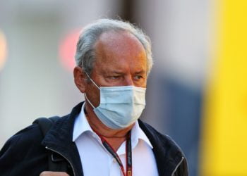 Stoll to step down as Renault Sport Chairman