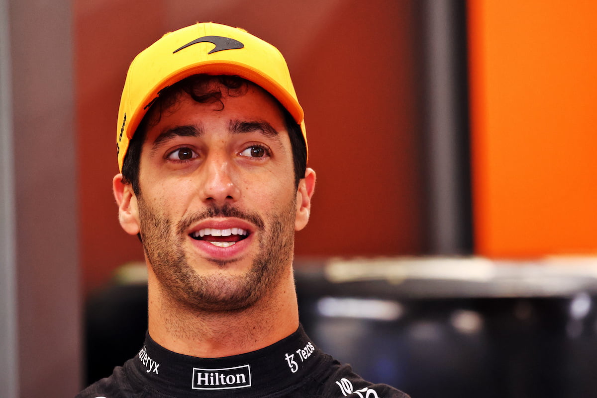 Ricciardo ‘in talks’ to join Mercedes in reserve F1 role – Motorsport Week