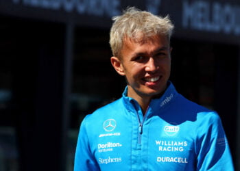 Albon clears up Verstappen and Red Bull F1 car theory