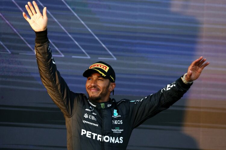 Hamilton branded a ‘spoiled little boy’ and ‘fed up whiner’ by ex-F1 team manager