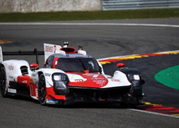 Kobayashi top in final WEC practice at a wet Spa